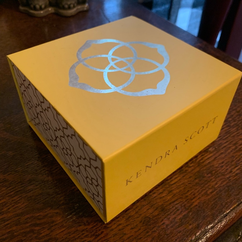Kendra Scott Boxes and Bags